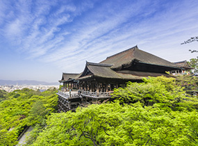 京都、滋賀各方面へのアクセス抜群の好立地